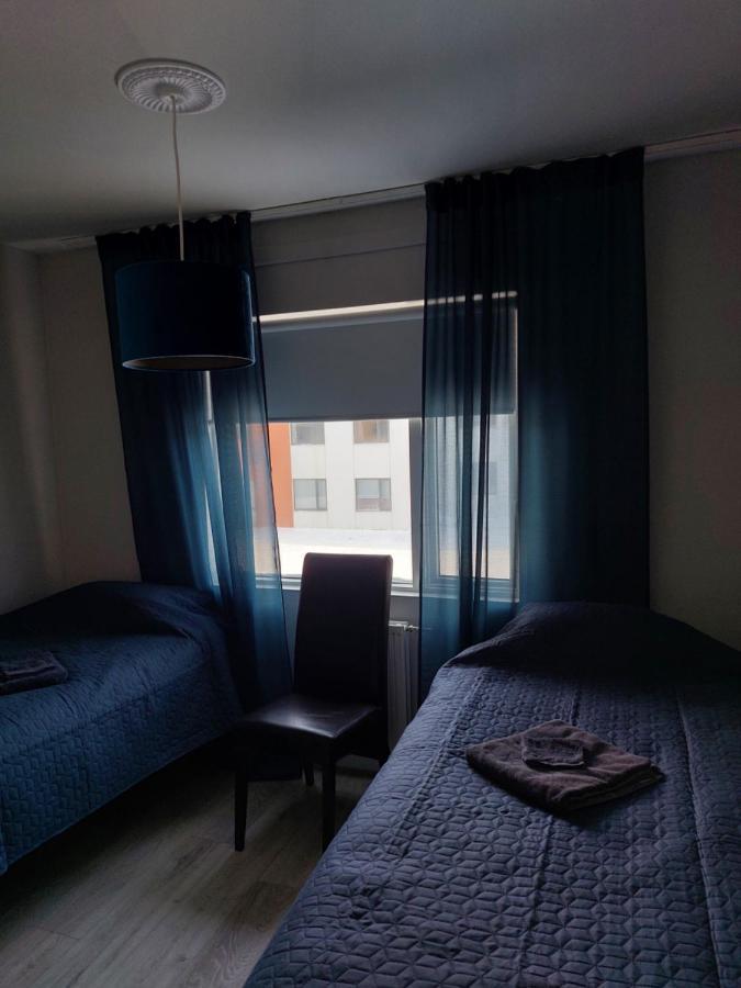 Apartment Near The Airport Njarthvik Экстерьер фото